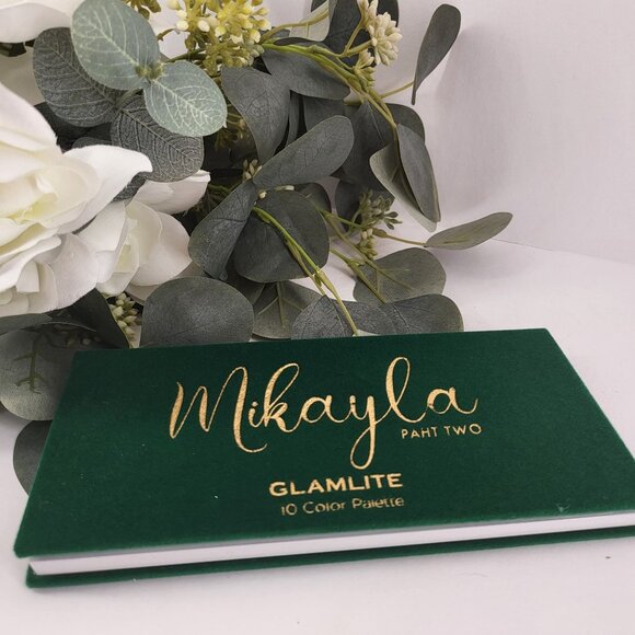 Glamlite Mikayla Paht Two 10 Color Eyeshadow Palette NIB - Picture 1 of 8